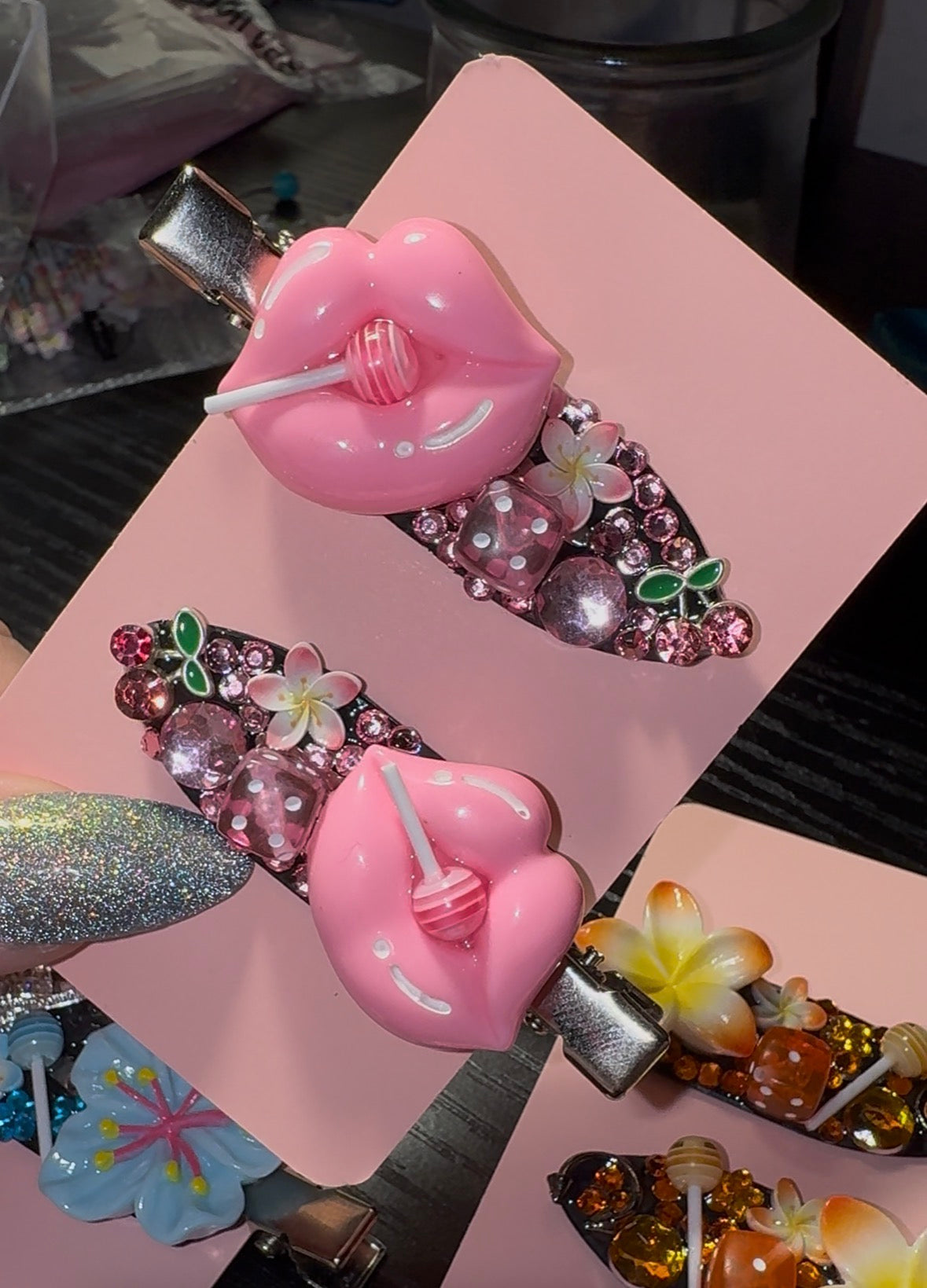 💋 JUNK CLIPS™ – Sweet Kiss